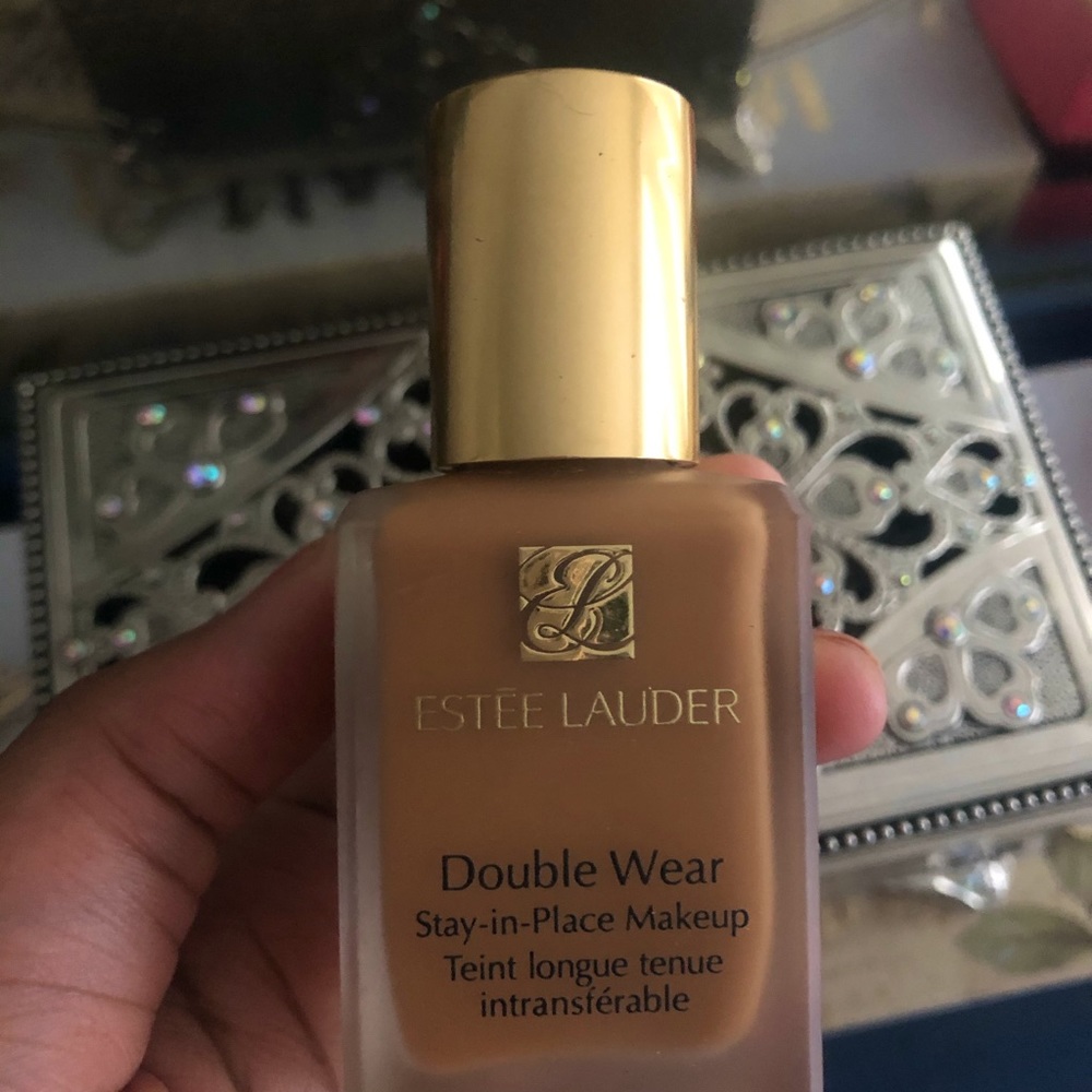 Estee Lauder Double Wear Foundation 5W1 Bronze